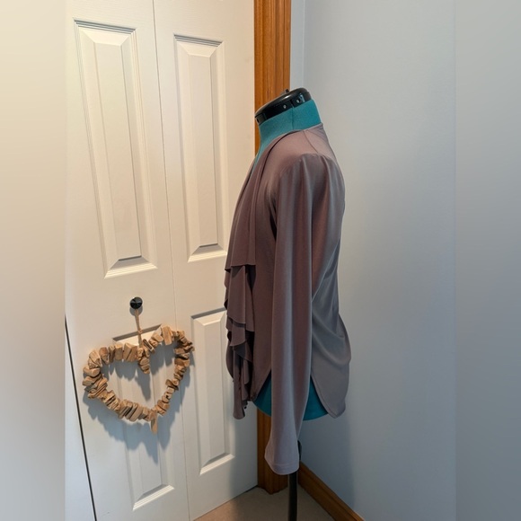 SYMPLI Taupe Open Front Waterfall Top - Picture 3 of 7